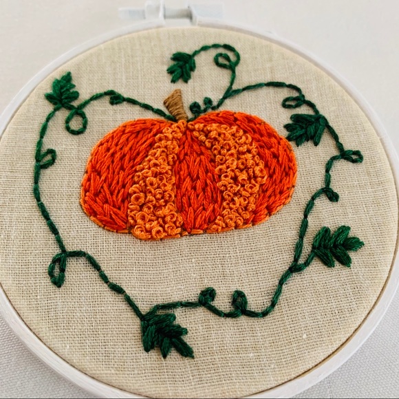 Pumpkin 🎃 embroidery - Picture 2 of 3